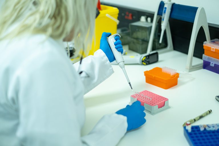 DNALYSIS (5)